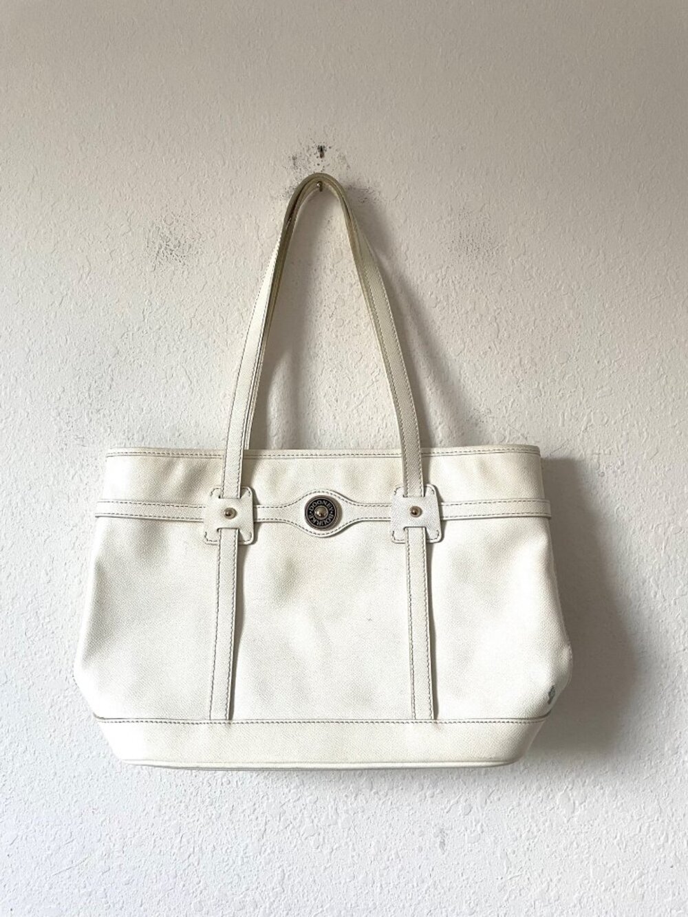 Dooney & Bourke Logo Lock Tote Bag European Pebble Grain Leather + Key Chain